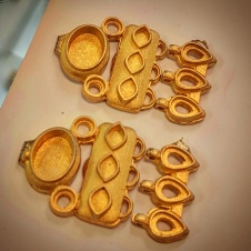 jewelry - earrings - gold - rough casting 1