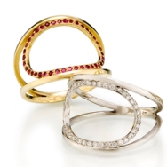 'O' rings in 18KY w ruby, 18KW w diamond